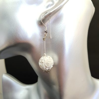 Carvel coral silver earring